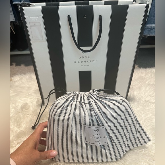 BRAND NEW ANYA HINDMARCH Crossbody Wink Tassle Bag Emerald Circus - Picture 7 of 14